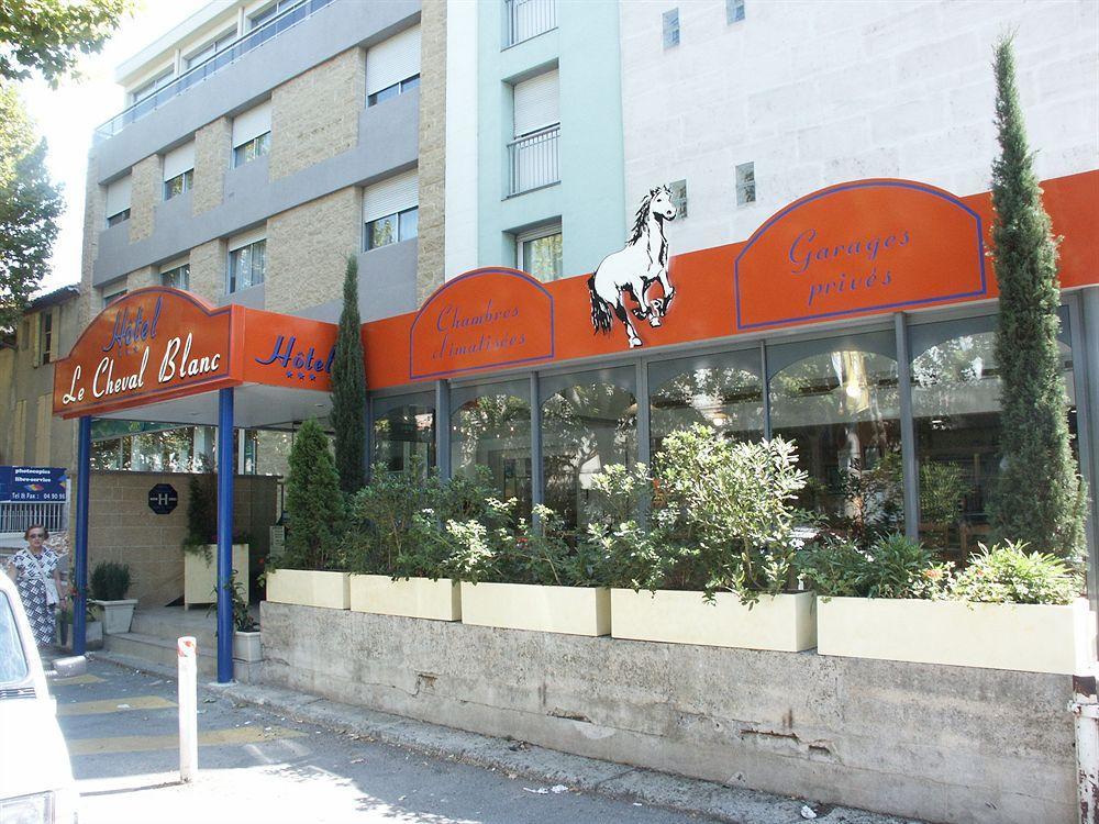 Le Cheval Blanc Hotell Arles Exteriör bild